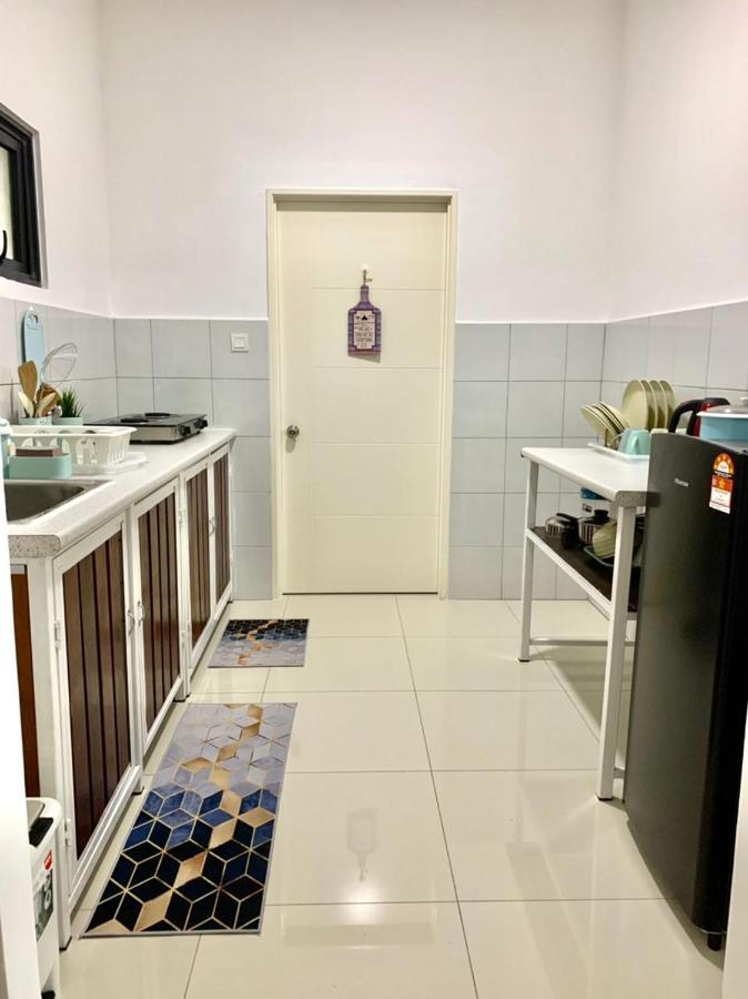 Bunga Homestay Sea View Kuala Terengganu Luaran gambar